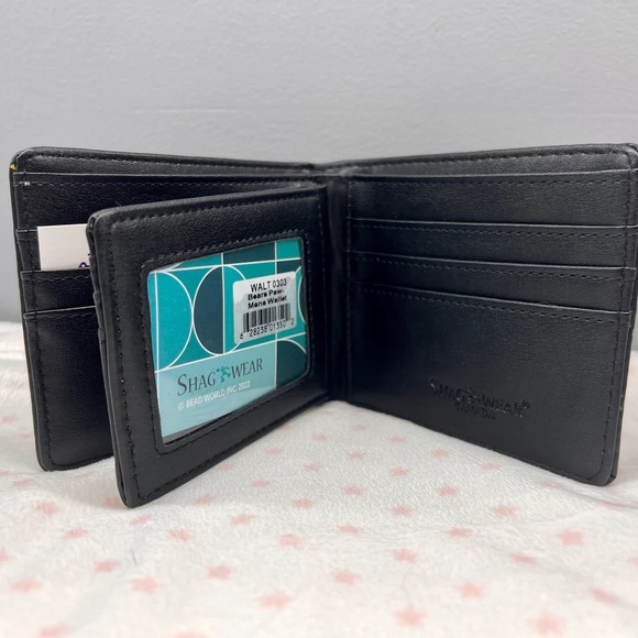 Men’s Wallet : Green Tree Python Snake - Picture 3 of 4